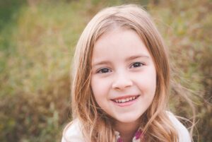 portrait of little girl - omaha, ne