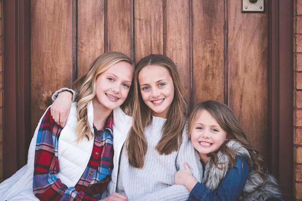 Sisters | Outdoor Family Portraits in Omaha