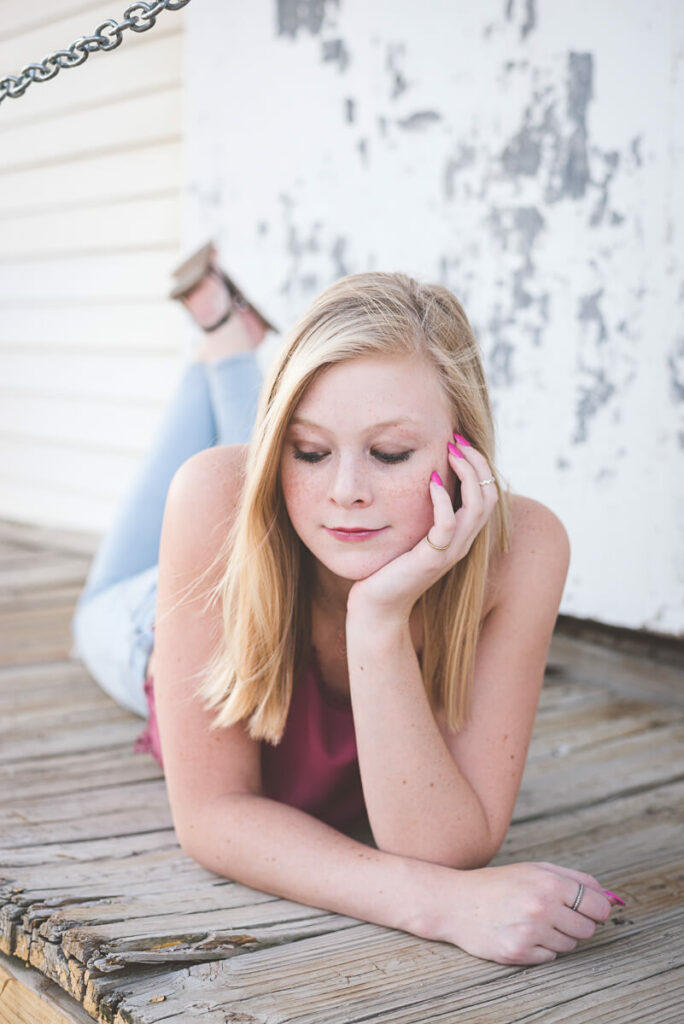 Lindsay's senior portraits in Omaha and Gretna, NE